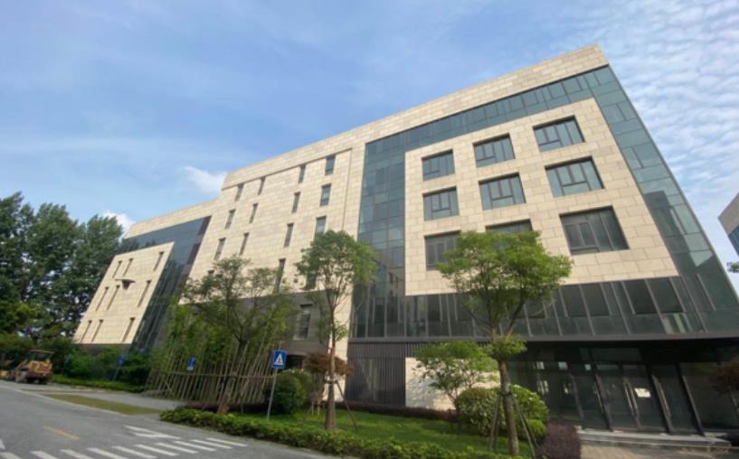 上海机器人产业园4335平方米多层厂房出售